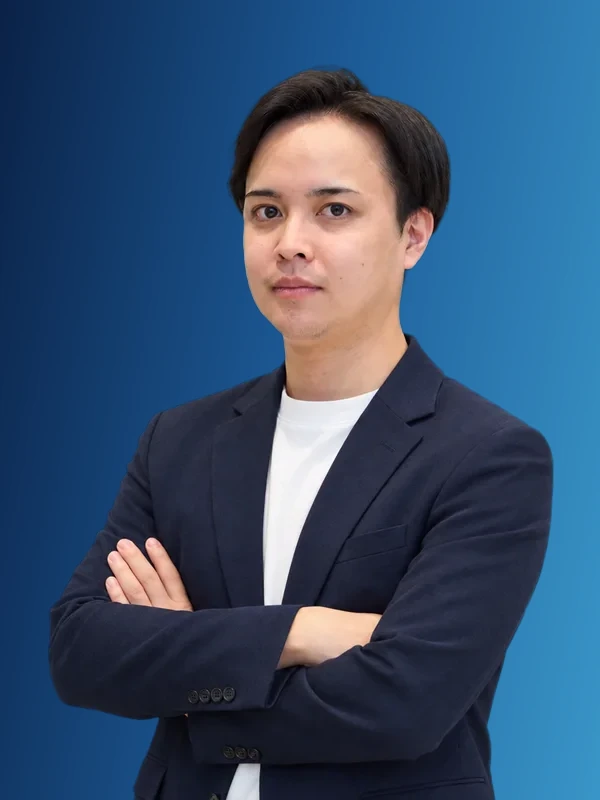安重 一弥